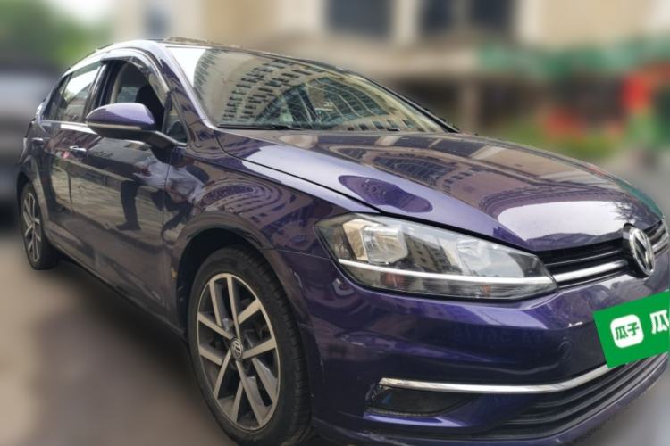 Used Volkswagen Golf 2020 Zhiai Edition 280TSI DSG Comfort Model Front Right 45 Deg