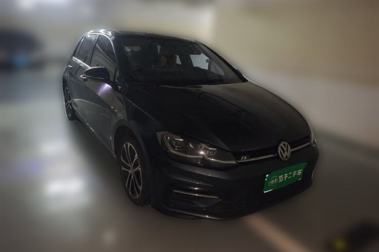 Used Volkswagen Golf 2020 Charming Edition 280TSI DSG R-Line Front Right 45 Deg