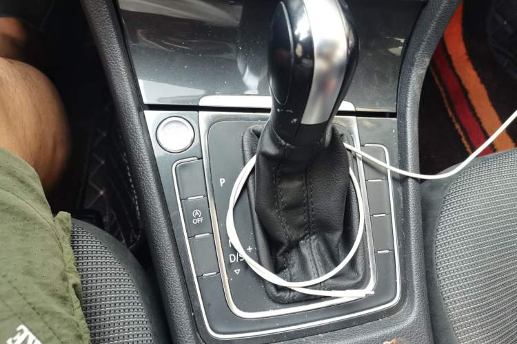 Used Volkswagen Golf 2020 Zhiai Edition 280TSI DSG Comfort Model Gear Lever