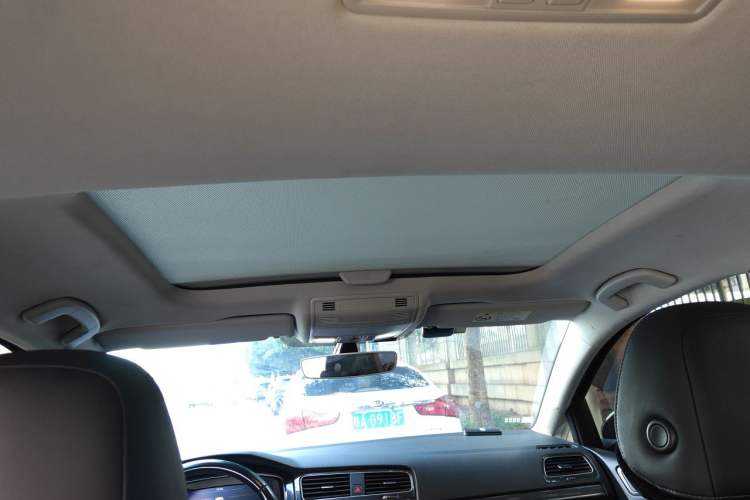 Used Volkswagen Golf 2020 280TSI DSG Luxury Edition Headliner