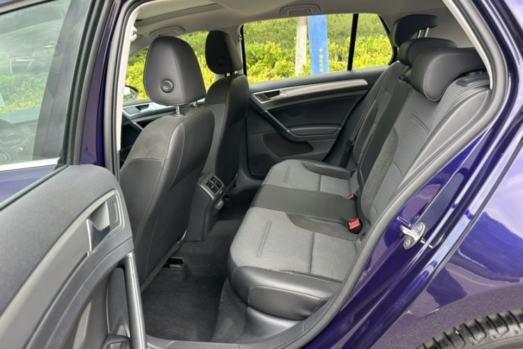 Used Volkswagen Golf 2020 Zhiai Edition 280TSI DSG Comfort Model Interior 10