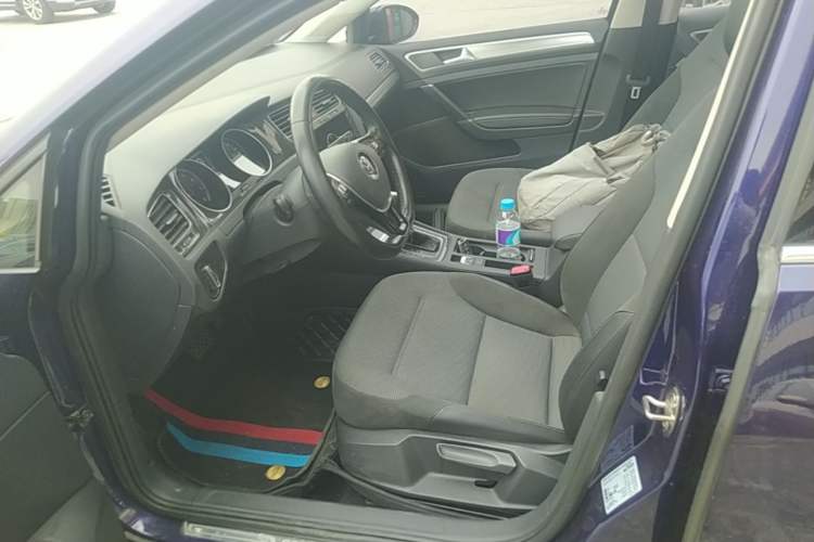 Used Volkswagen Golf 2020 Zhiai Edition 280TSI DSG Comfort Model Left Front Seat