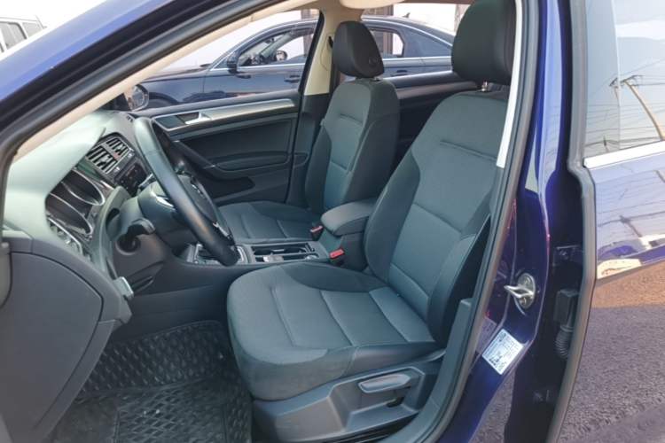Used Volkswagen Golf 2020 Zhiai Edition 280TSI DSG Comfort Model Left Front Seat