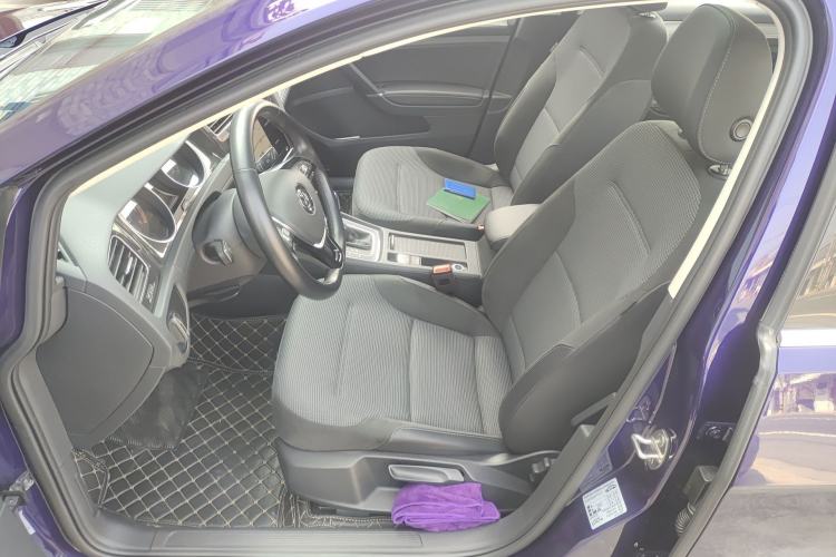 Used Volkswagen Golf 2020 Zhiai Edition 280TSI DSG Comfort Model Left Front Seat
