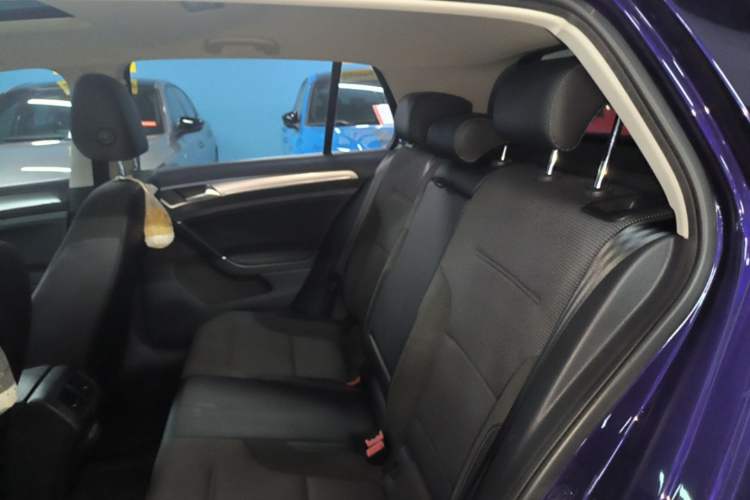 Used Volkswagen Golf 2020 280TSI DSG Comfort Version Left Rear Seat