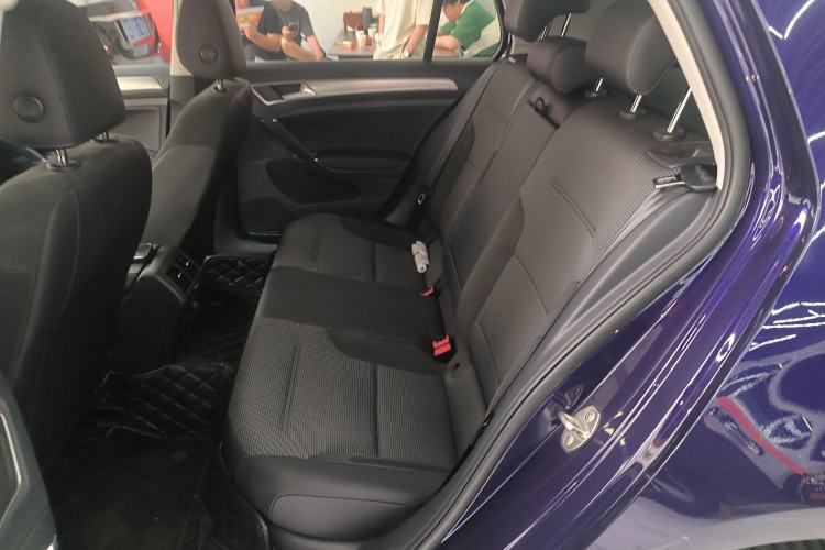 Used Volkswagen Golf 2020 Zhiai Edition 280TSI DSG Comfort Model Left Rear Seat