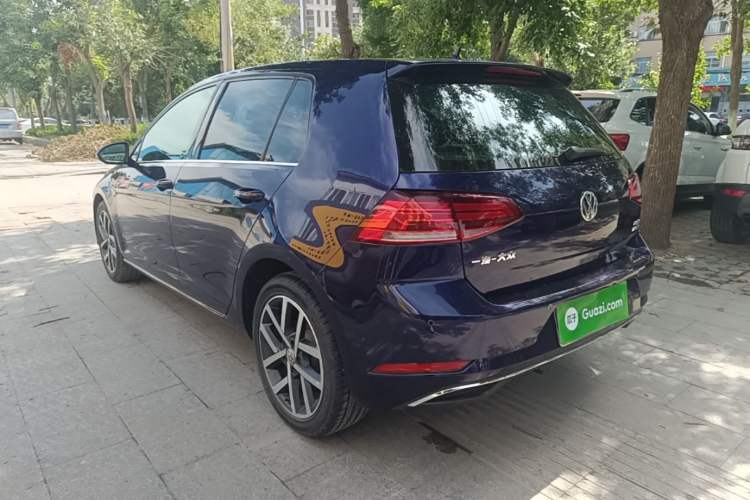 Used Volkswagen Golf 2020 280TSI DSG Comfort Version Rear Left 45 Deg
