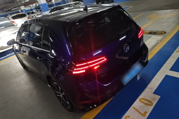 Used Volkswagen Golf 2020 Charming Edition 280TSI DSG R-Line Rear Left 45 Deg