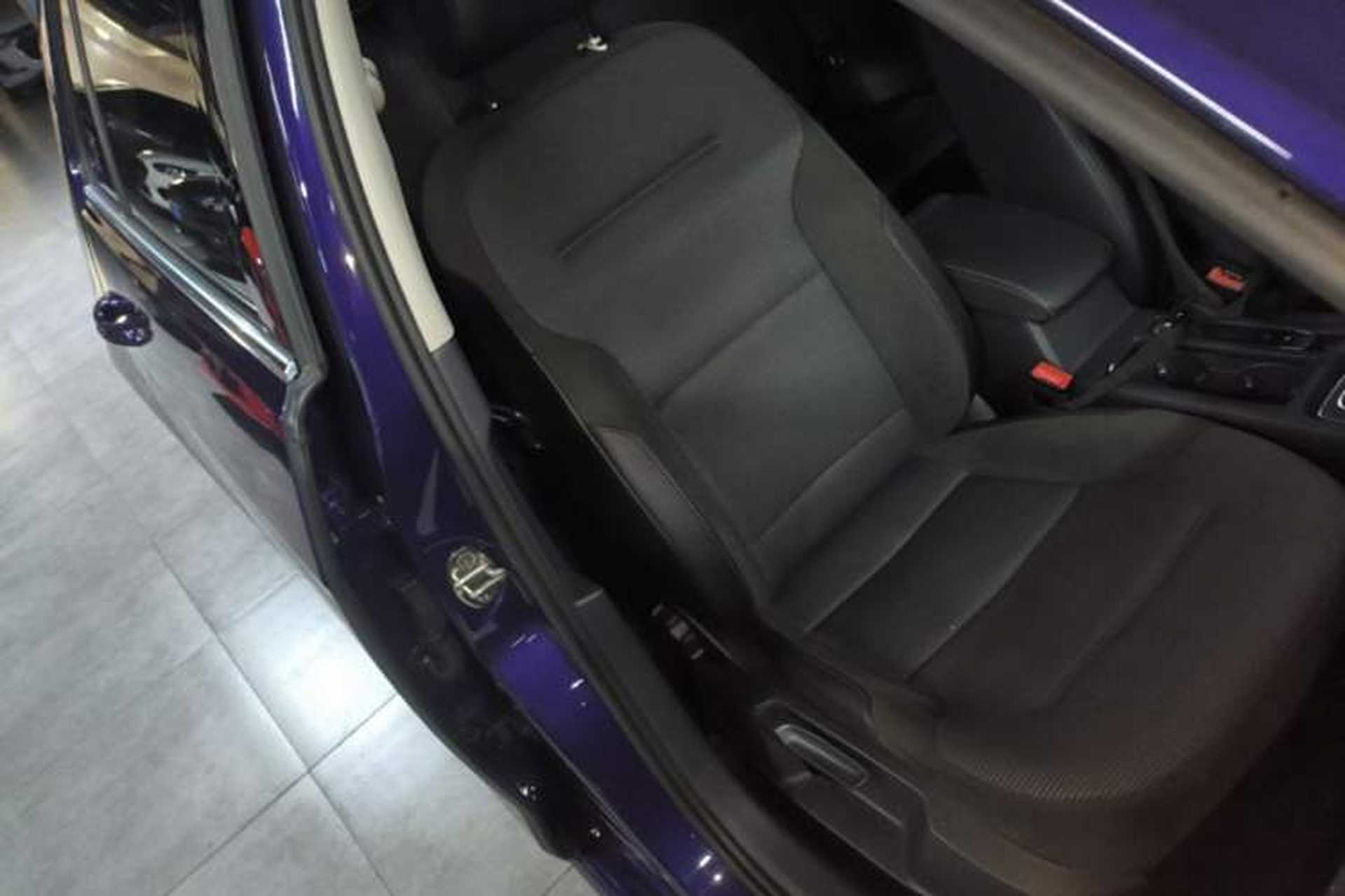 Used Volkswagen Golf 2020 280TSI DSG Comfort Version Right Front Seat