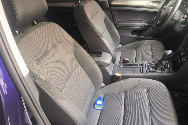 Used Volkswagen Golf 2020 Zhiai Edition 280TSI DSG Comfort Model Right Front Seat
