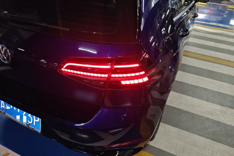 Used Volkswagen Golf 2020 Charming Edition 280TSI DSG R-Line Right Rear Taillight