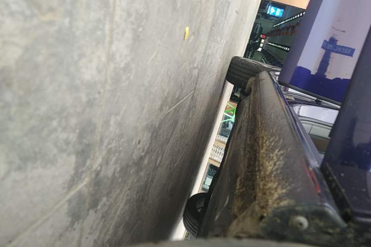 Used Volkswagen Golf 2020 Zhiai Edition 280TSI DSG Comfort Model Right Side Sill