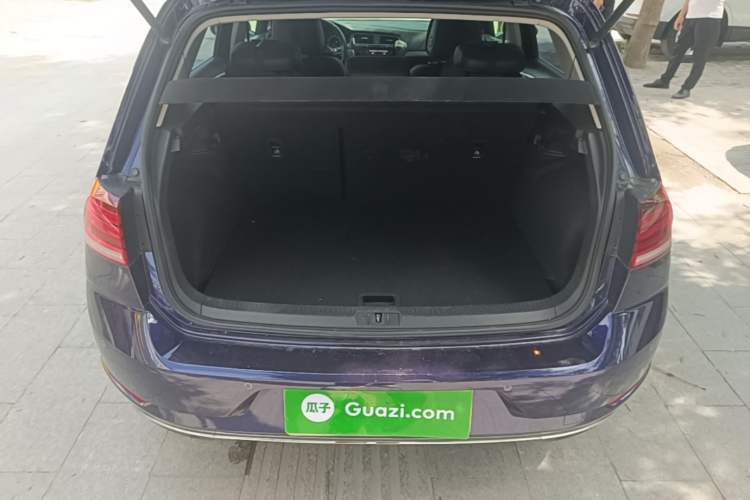 Used Volkswagen Golf 2020 280TSI DSG Comfort Version Trunk