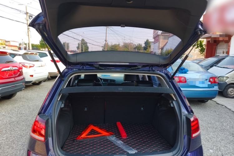 Used Volkswagen Golf 2020 Zhiai Edition 280TSI DSG Comfort Model Trunk