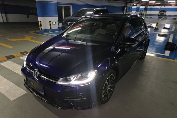 Used Volkswagen Golf 2020 Charming Edition 280TSI DSG R-Line Guazi used car, China used car export, Used car for sale, Used  cars, Cheapest cars for sale
