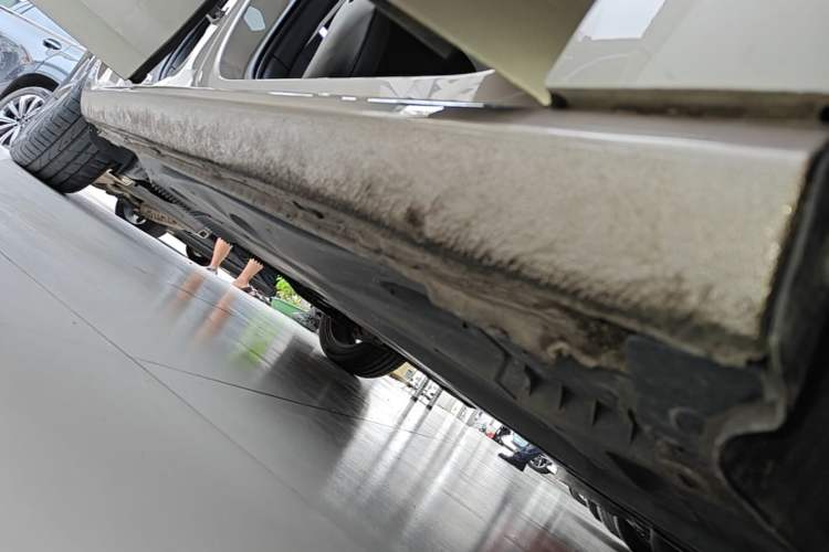 Used Volkswagen Golf 2020 Zhiai Edition 280TSI DSG Comfort Model Right Side Sill