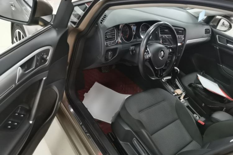 Used Volkswagen Golf 2020 Zhiai Edition 280TSI DSG Comfort Model Driver Seat
