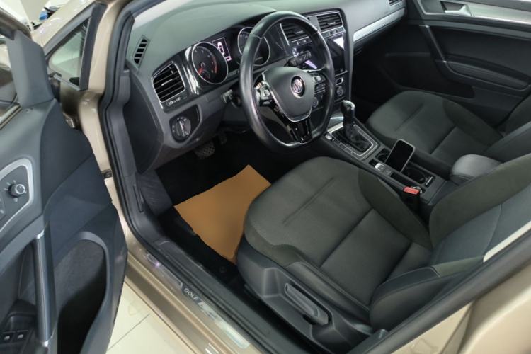 Used Volkswagen Golf 2020 Zhiai Edition 280TSI DSG Comfort Model Driver Seat