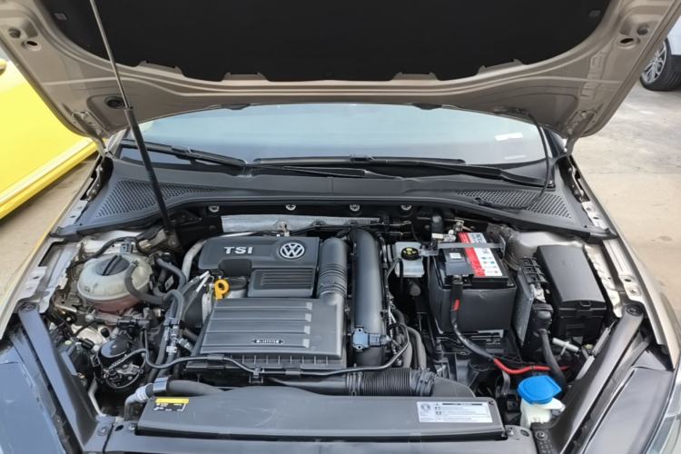 Used Volkswagen Golf 2020 200TSI DSG Comfortable and Ambitious Edition Engine Bay