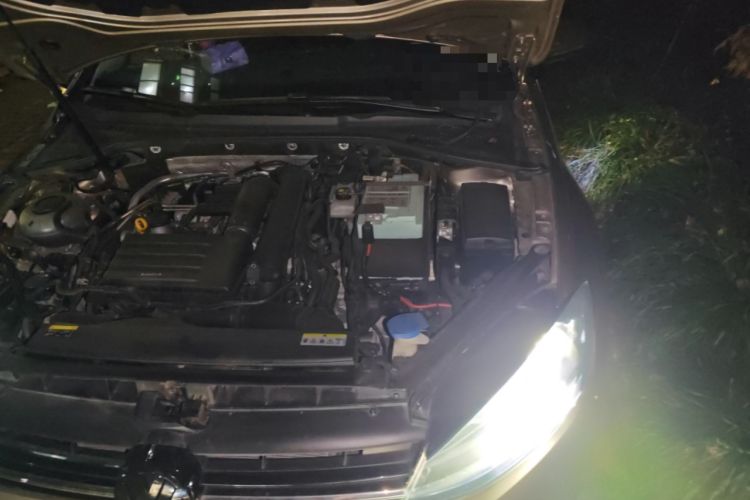 Used Volkswagen Golf 2020 Zhiai Edition 280TSI DSG Luxury Model Engine Bay Left