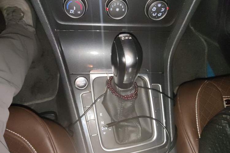 Used Volkswagen Golf 2020 280TSI DSG Comfort Version Gear Lever