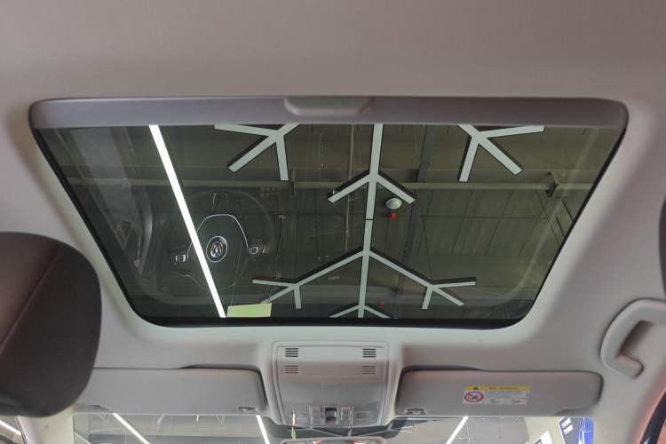 Used Volkswagen Golf 2020 200TSI DSG Comfortable and Ambitious Edition Headliner