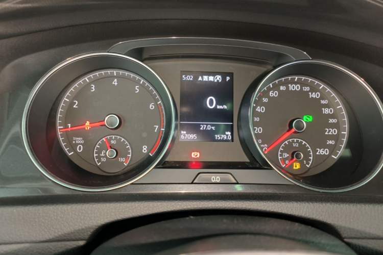 Used Volkswagen Golf 2020 Zhiai Edition 280TSI DSG Comfort Model Instrument Cluster