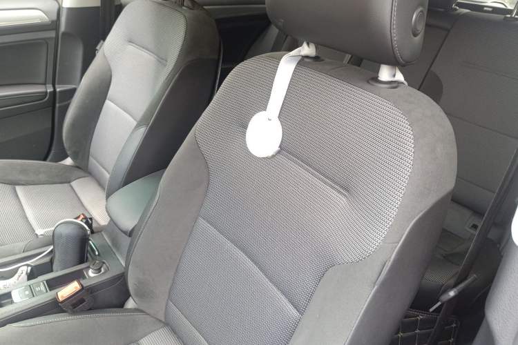 Used Volkswagen Golf 2020 Zhiai Edition 280TSI DSG Comfort Model Left Front Seat