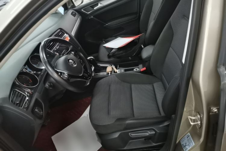 Used Volkswagen Golf 2020 Zhiai Edition 280TSI DSG Comfort Model Left Front Seat