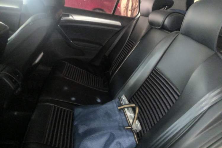 Used Volkswagen Golf 2020 280TSI DSG Comfort Version Left Rear Seat