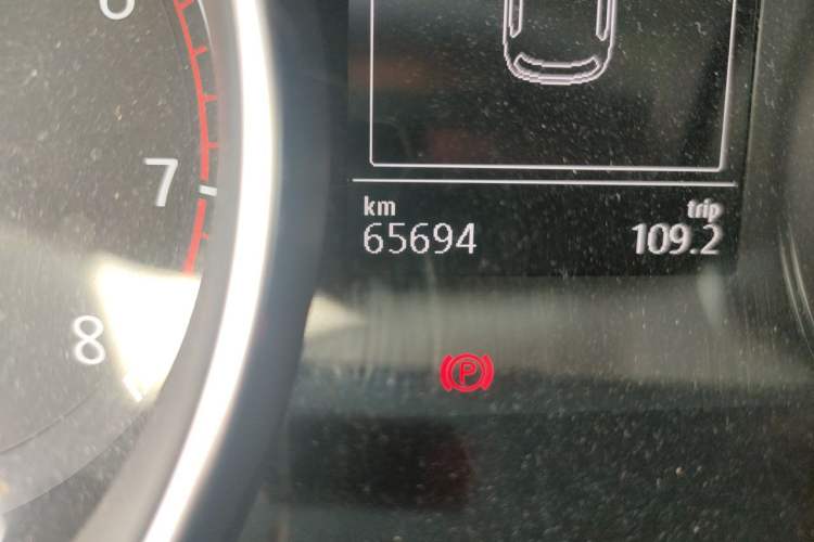 Used Volkswagen Golf 2020 Zhiai Edition 280TSI DSG Comfort Model Odometer Close Up