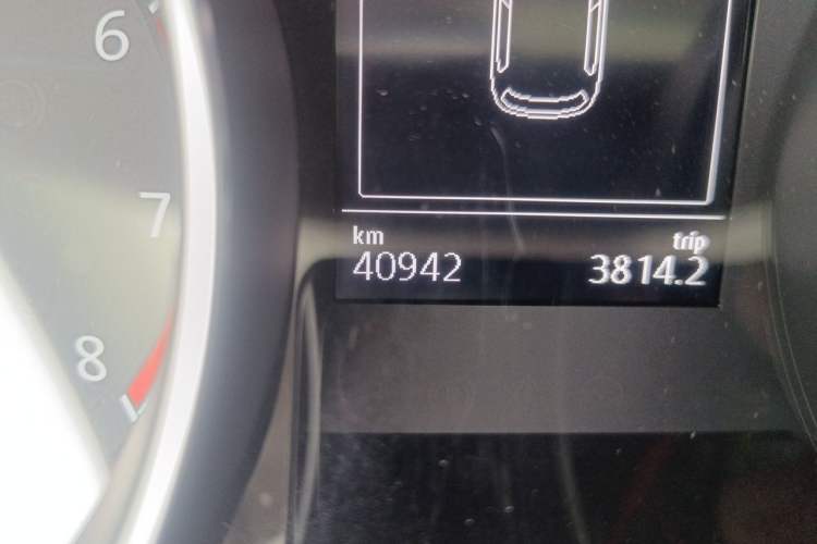 Used Volkswagen Golf 2020 Zhiai Edition 280TSI DSG Comfort Model Odometer Close Up