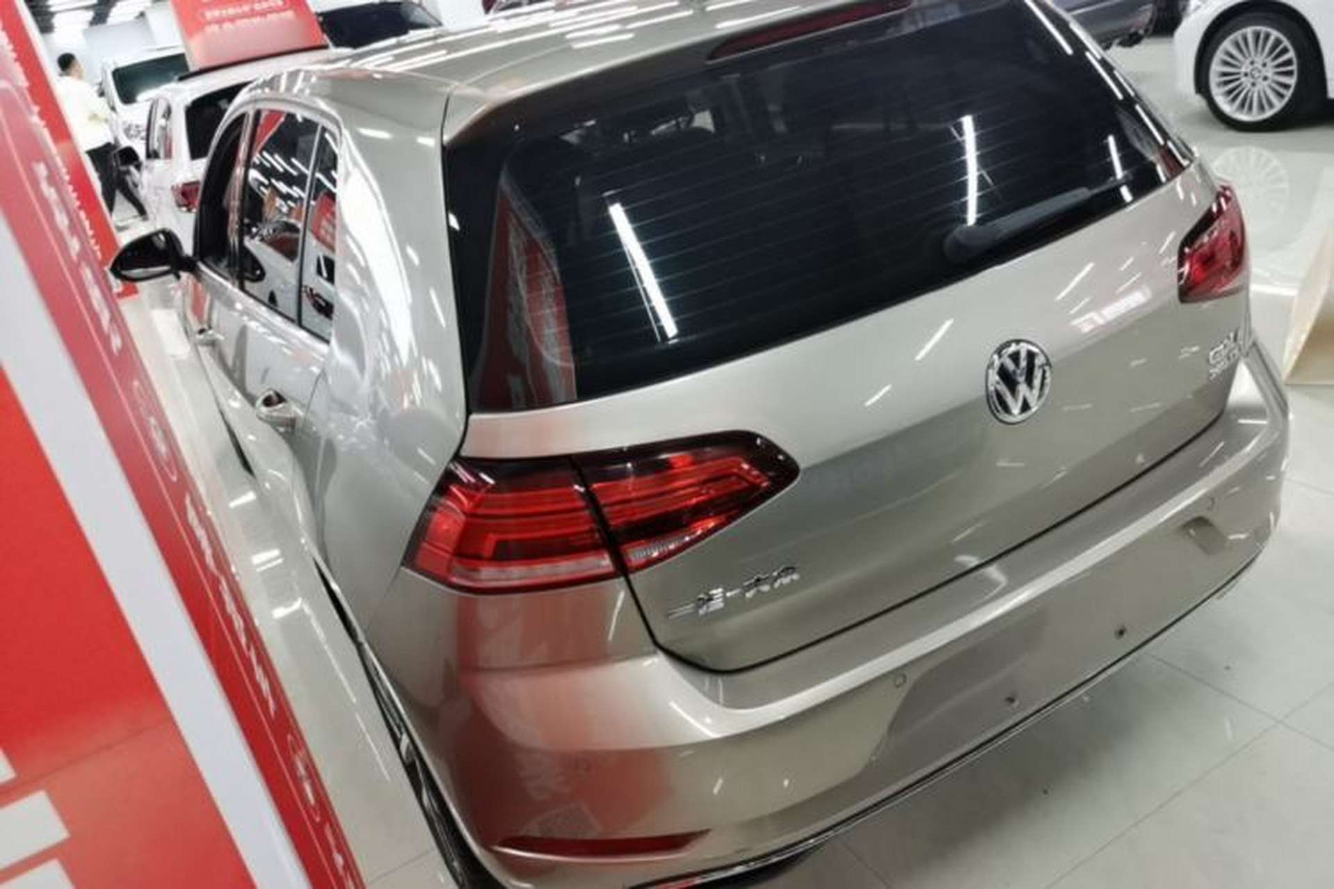 Used Volkswagen Golf 2020 Zhiai Edition 280TSI DSG Comfort Model Rear Left 45 Deg