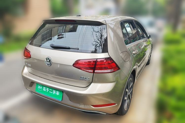 Used Volkswagen Golf 2020 280TSI DSG Comfort Version Rear Right 45 Deg