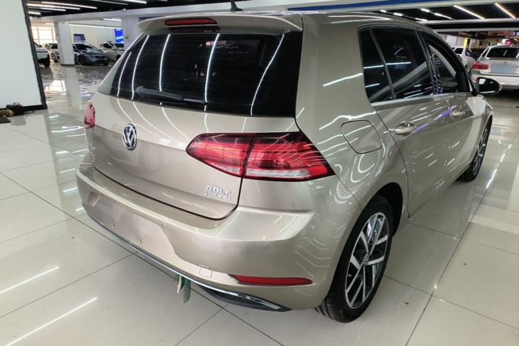 Used Volkswagen Golf 2020 Zhiai Edition 280TSI DSG Comfort Model Rear Right 45 Deg