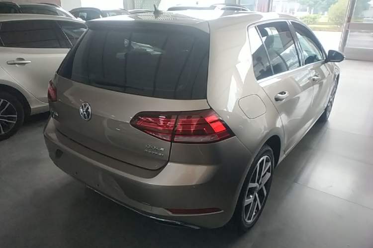 Used Volkswagen Golf 2020 Zhiai Edition 280TSI DSG Comfort Model Rear Right 45 Deg