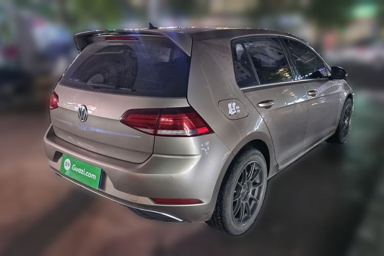 Used Volkswagen Golf 2020 280TSI DSG Comfort Version Rear Right 45 Deg