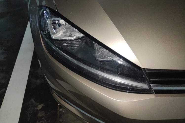 Used Volkswagen Golf 2020 280TSI DSG Comfort Version Right Front Headlight