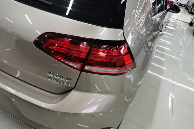 Used Volkswagen Golf 2020 Zhiai Edition 280TSI DSG Comfort Model Right Rear Taillight