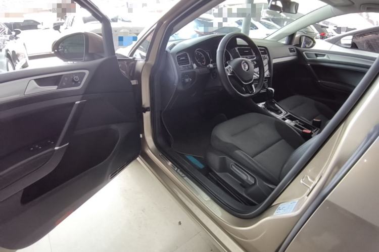 Used Volkswagen Golf 2020 Zhiai Edition 280TSI DSG Comfort Model Driver Seat