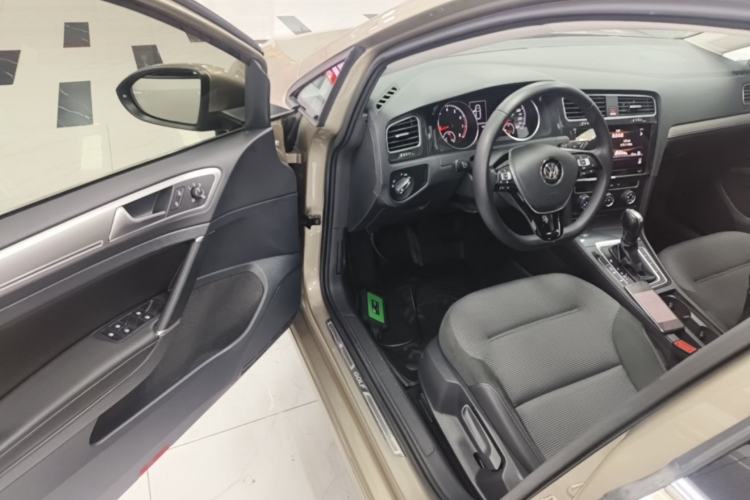 Used Volkswagen Golf 2020 280TSI DSG Comfort Version Driver Seat