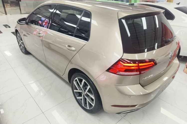 Used Volkswagen Golf 2020 280TSI DSG Comfort Version Exterior 2
