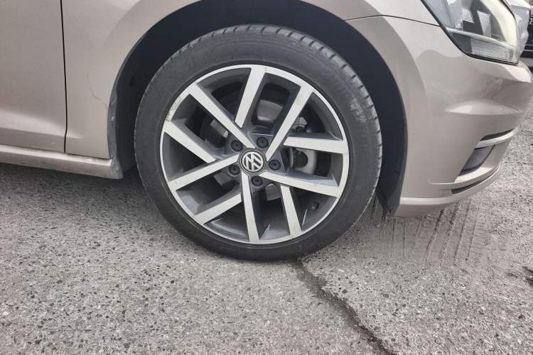 Used Volkswagen Golf 2020 280TSI DSG Luxury Edition Exterior 7