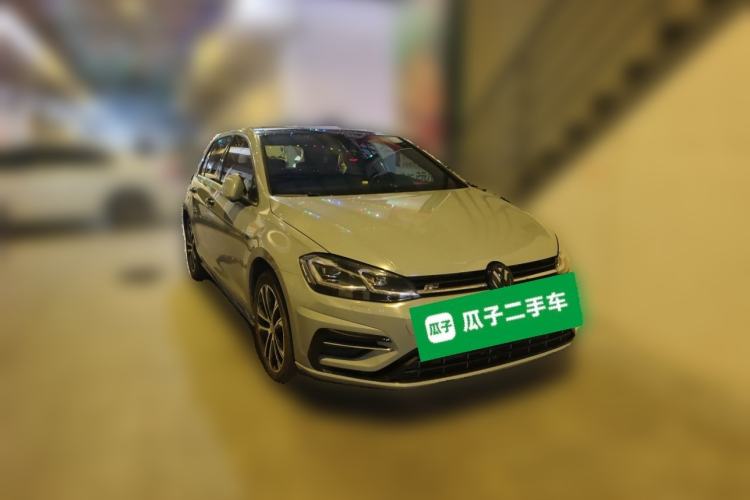 Used Volkswagen Golf 2020 Charming Edition 280TSI DSG R-Line Front Right 45 Deg