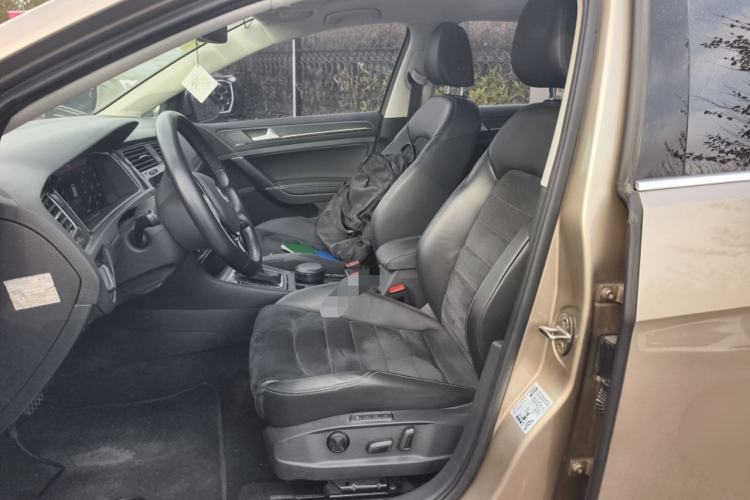 Used Volkswagen Golf 2020 280TSI DSG Luxury Edition Left Front Seat