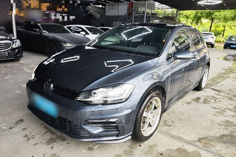 Used Volkswagen Golf 2020 Charming Edition 280TSI DSG R-Line Guazi used car, China used car export, Used car for sale, Used Volkswagen cars, Cheapest cars for sale