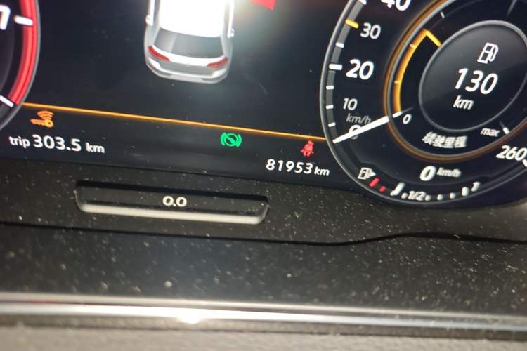 Used Volkswagen Golf 2020 Charming Edition 280TSI DSG R-Line Odometer Close Up
