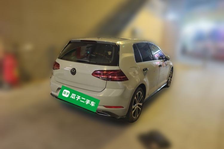 Used Volkswagen Golf 2020 Charming Edition 280TSI DSG R-Line Rear Right 45 Deg