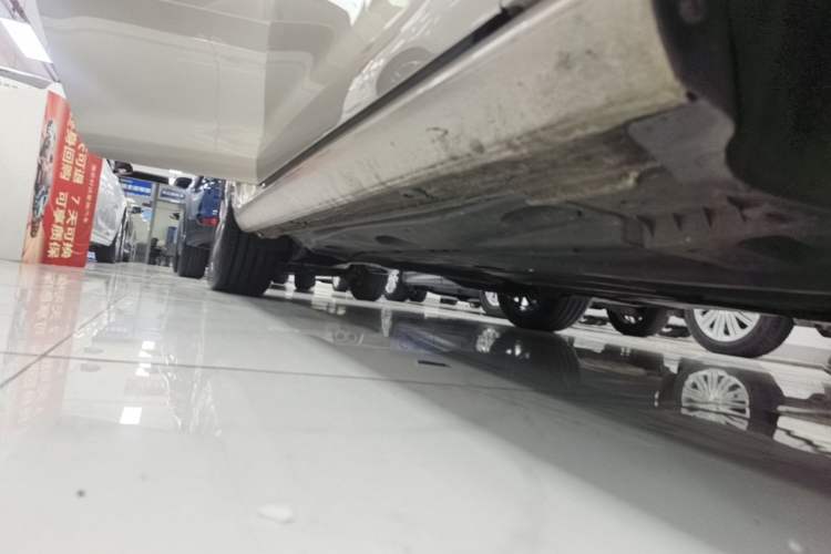 Used Volkswagen Golf 2020 280TSI DSG Comfort Version Right Side Sill