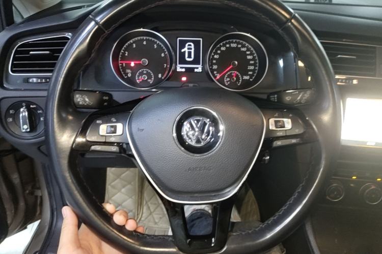Used Volkswagen Golf 2020 280TSI DSG Comfort Version Steering Wheel